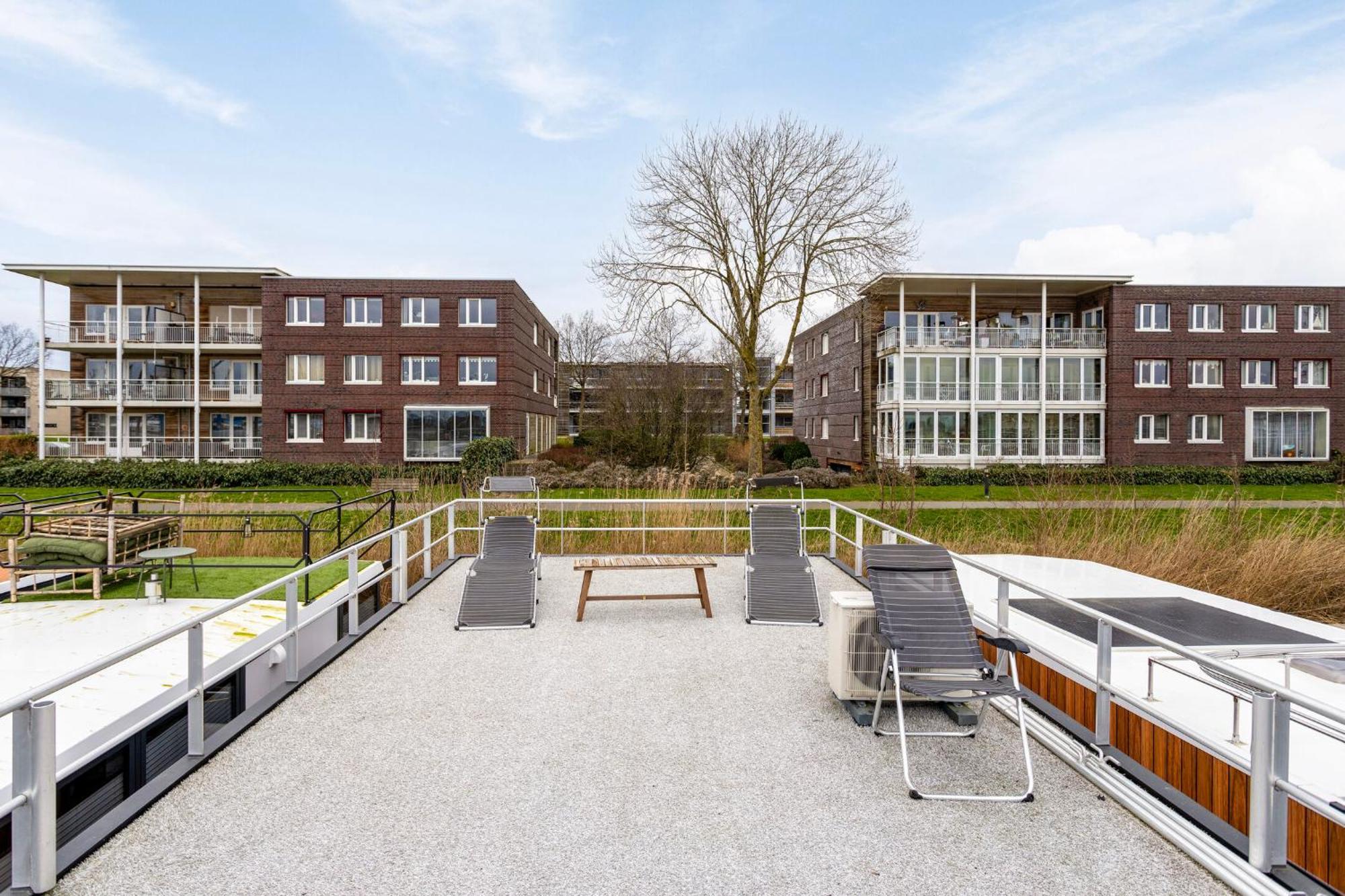 Luxurious Waterloft Near Beach And Centre By Weltevreden Experience Zeewolde Extérieur photo