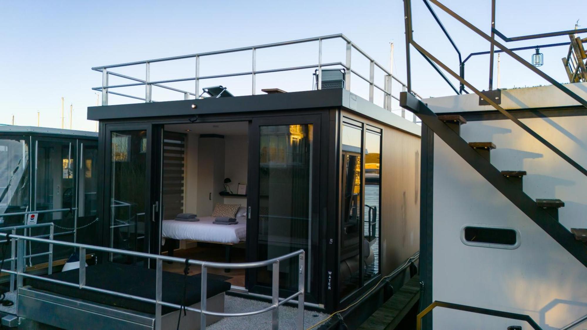 Luxurious Waterloft Near Beach And Centre By Weltevreden Experience Zeewolde Extérieur photo
