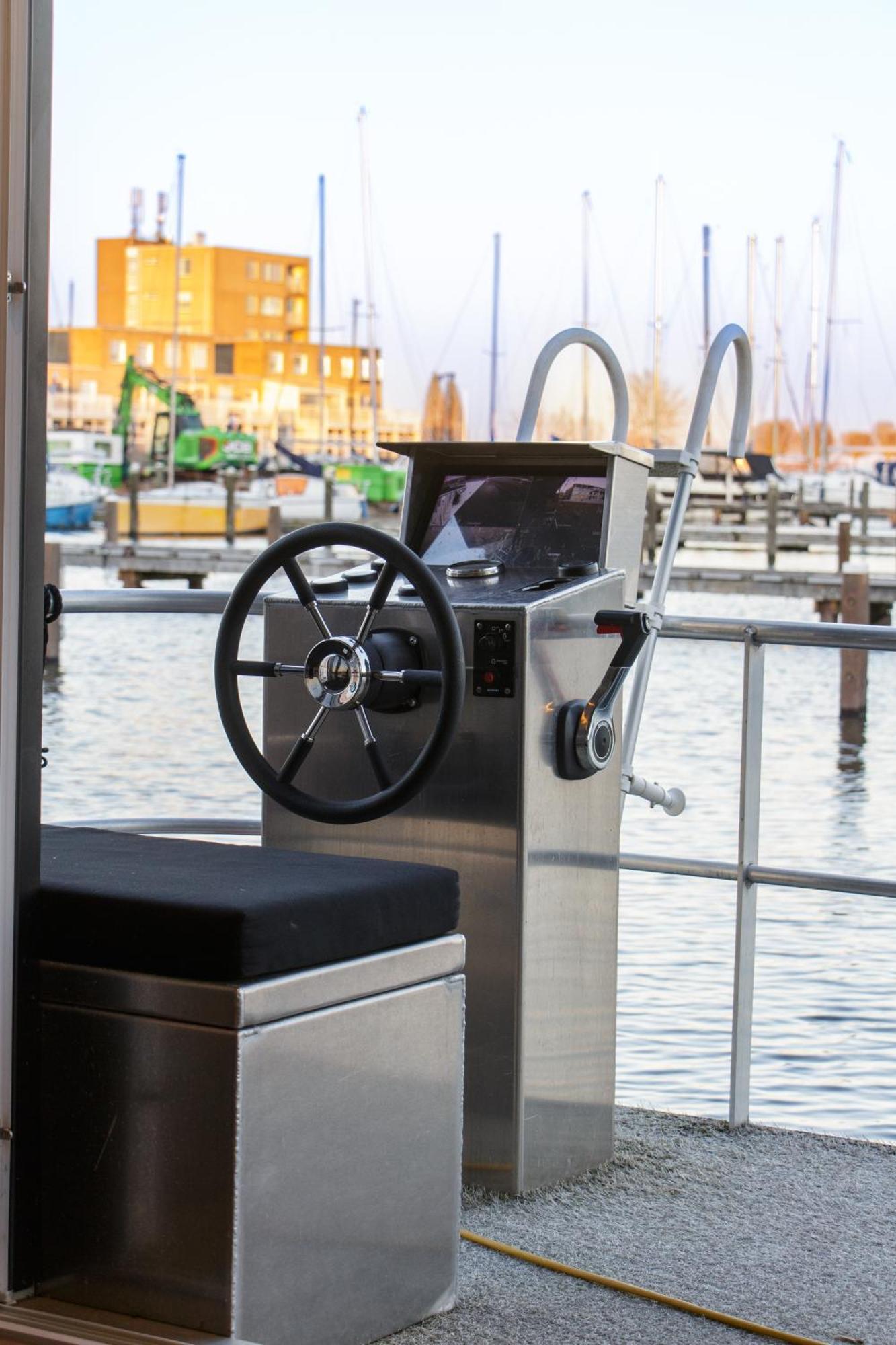 Luxurious Waterloft Near Beach And Centre By Weltevreden Experience Zeewolde Extérieur photo