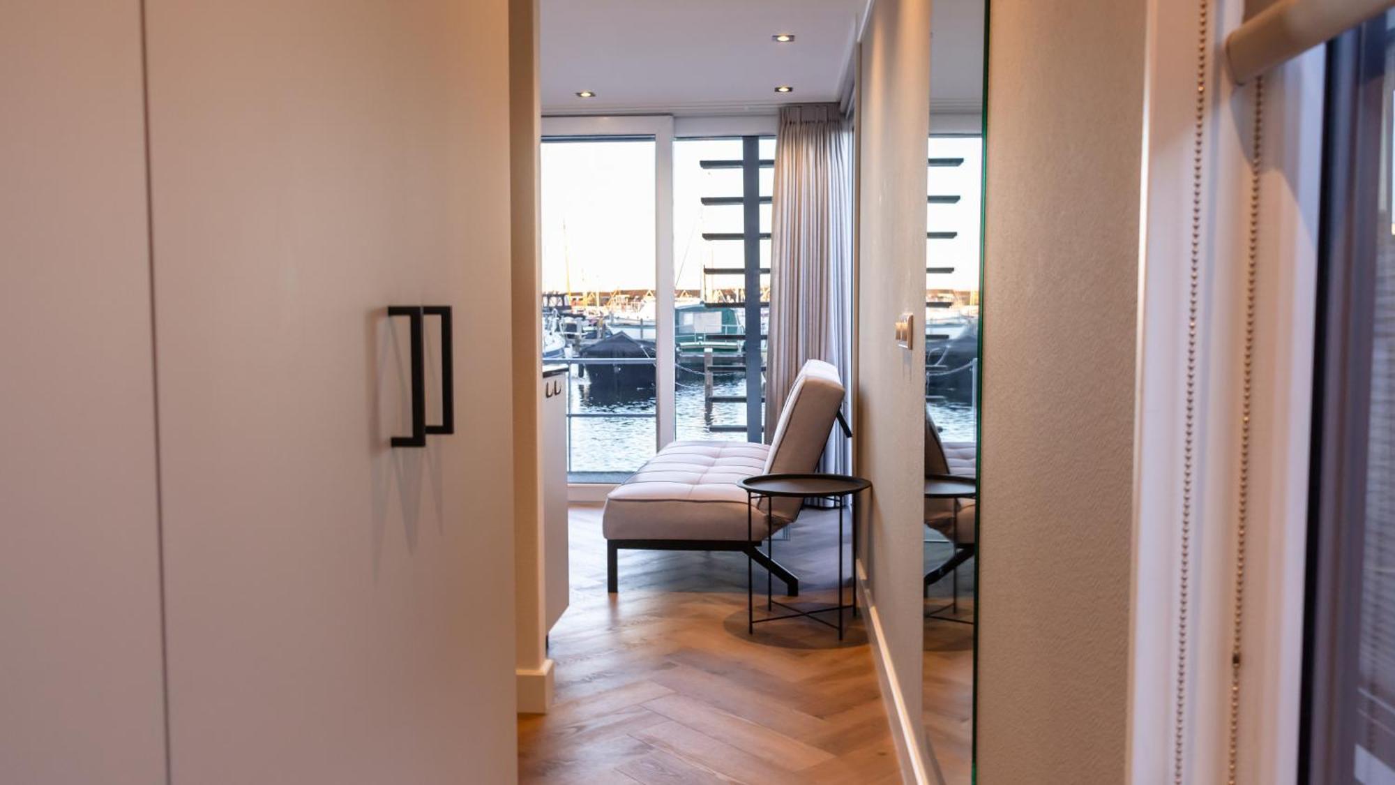 Luxurious Waterloft Near Beach And Centre By Weltevreden Experience Zeewolde Extérieur photo